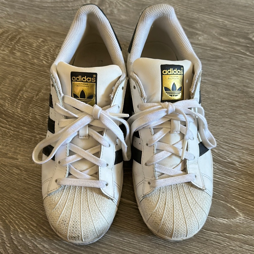 Adidas Superstar